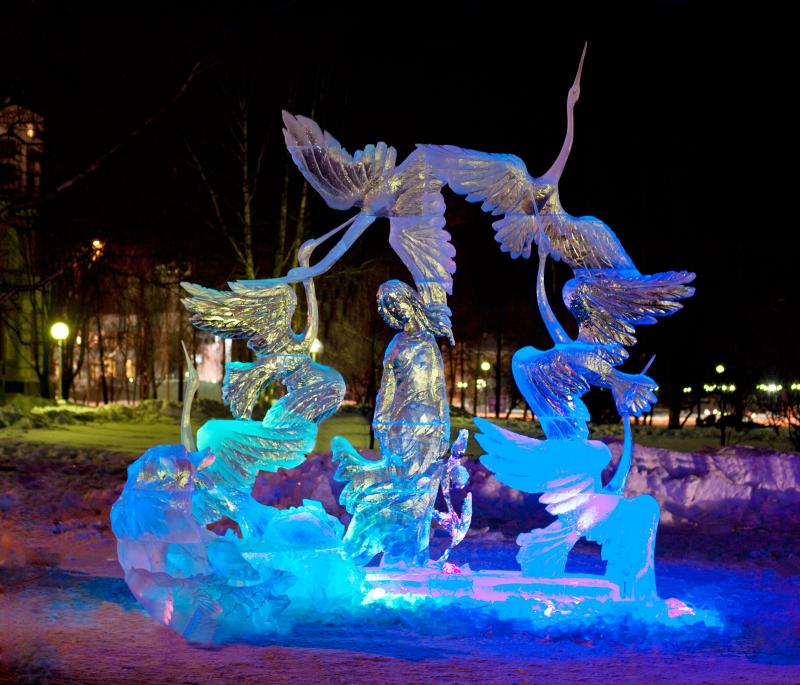 Фестивали снежных и ледовых скульптур в России
