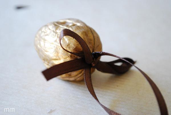 в чем подарить орехи. 5271 9428 1499432578 16. в чем подарить орехи фото. в чем подарить орехи-5271 9428 1499432578 16. картинка в чем подарить орехи. картинка 5271 9428 1499432578 16. Орехи и сухофрукты — не только вкусное лакомство, которое любят и взрослые, и дети, но и прекрасный подарок. Ассорти из даров природы — красивый и вкусный презент, который можно вручить и близким, и знакомым. Этот вкусный сюрприз принесет большую пользу для здоровья, ведь сушеные плоды — сладости с большим количеством витаминов, клетчатки, полезных веществ. Подарочный набор из этих ингредиентов можно купить, а можно сделать самостоятельно. в чем подарить орехи. 5271 9428 1499432578 16. в чем подарить орехи фото. в чем подарить орехи-5271 9428 1499432578 16. картинка в чем подарить орехи. картинка 5271 9428 1499432578 16. Орехи и сухофрукты — не только вкусное лакомство, которое любят и взрослые, и дети, но и прекрасный подарок. Ассорти из даров природы — красивый и вкусный презент, который можно вручить и близким, и знакомым. Этот вкусный сюрприз принесет большую пользу для здоровья, ведь сушеные плоды — сладости с большим количеством витаминов, клетчатки, полезных веществ. Подарочный набор из этих ингредиентов можно купить, а можно сделать самостоятельно.