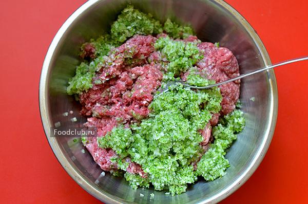 курзе это чье блюдо. 7502 3544 1564442293 5. курзе это чье блюдо фото. курзе это чье блюдо-7502 3544 1564442293 5. картинка курзе это чье блюдо. картинка 7502 3544 1564442293 5. Курзе – это дагестанское национальное блюдо, похожее на наши пельмени. Но, как видите, форма совершенно другая, и фарш разительно отличается. Фантастически вкусные штучки, эти курзе. Можно только позавидовать дагестанским мужчинам, что такое блюдо для них готовят с самого детства.