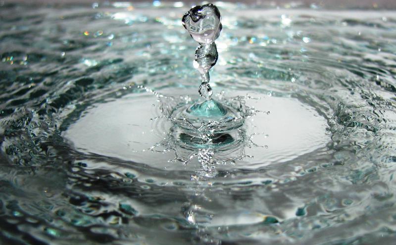 Животворная сила крещенской воды - наука и вера