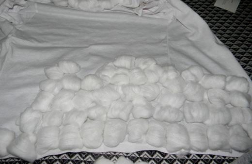 Ватные шарики в праздничном Новогоднем интерьере (3) (520x338, 79Kb)