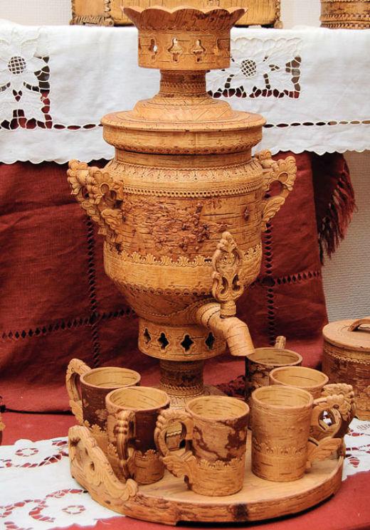 По волости промысел получил название &laquo;шемогодская&raquo; резьба.