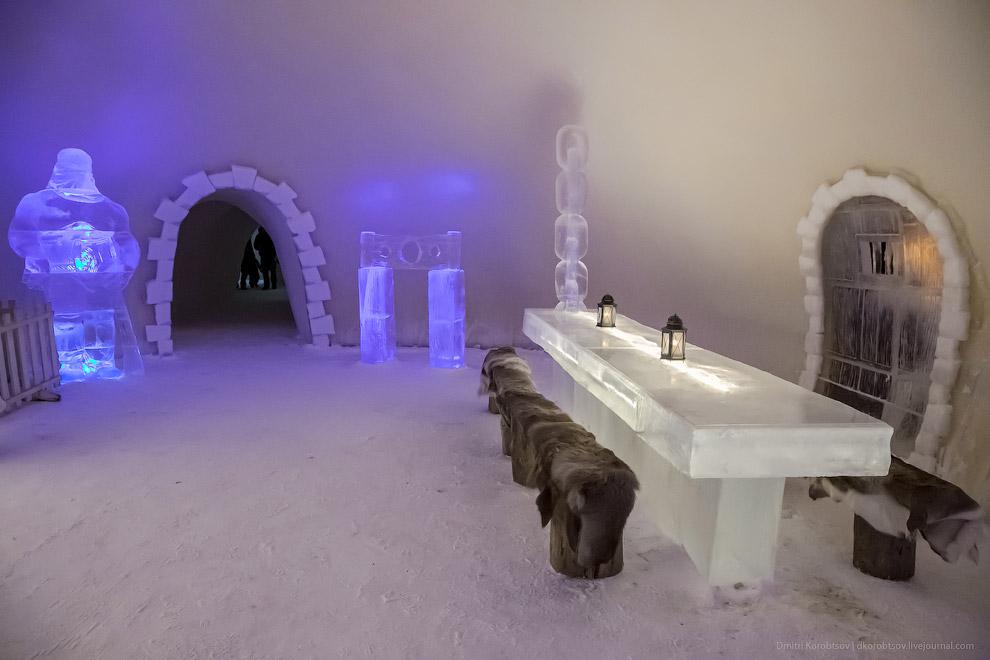 Снежный замок в Лапландии