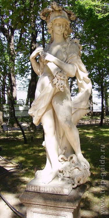 Скульптура Беллона. А. Тальяпьетра, Италия, 1718 г. Скульптура Беллона. А. Тальяпьетра, Италия, 1718 г.