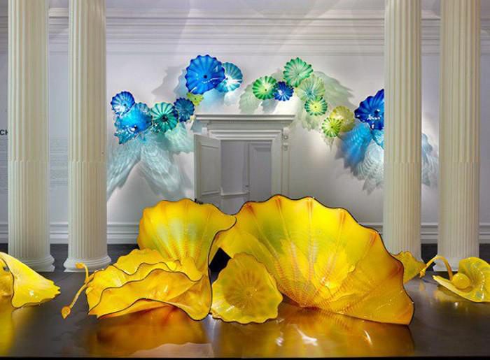      (Dale Chihuly)