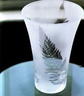 Эффект замороженного стекла. Обновляем вазу (мастер-класс)