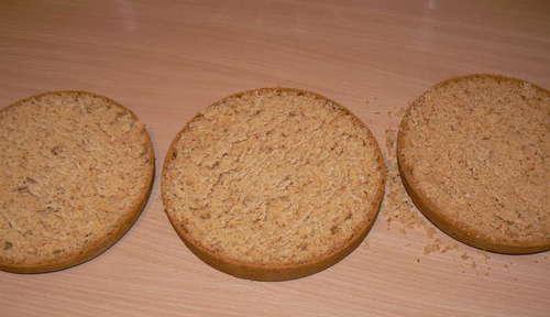 разрезать на коржи