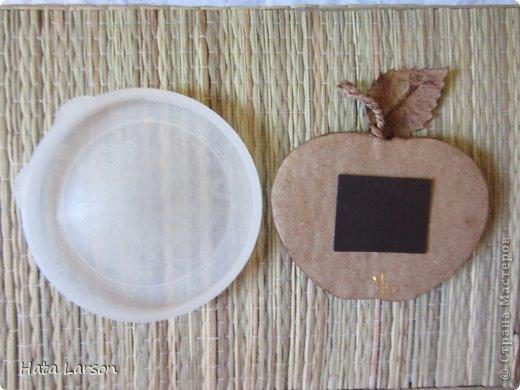 Сувениры - магнитики ЯБЛОЧКИ из картона и прищепок (14) (520x390, 108Kb)