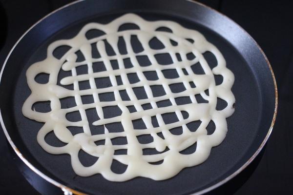 жарим блинчик ;) 4e1e4d.jpg