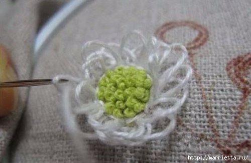 Объемная вышивка. Ромашки, одуванчики, хризантемы и мимоза (7) (500x325, 79Kb)