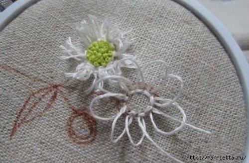 Объемная вышивка. Ромашки, одуванчики, хризантемы и мимоза (2) (500x328, 102Kb)