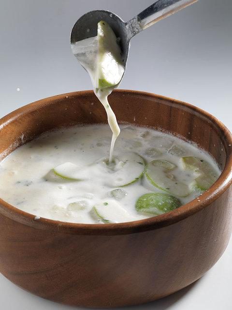 Десять напитков, которые хорошо выпить в жару