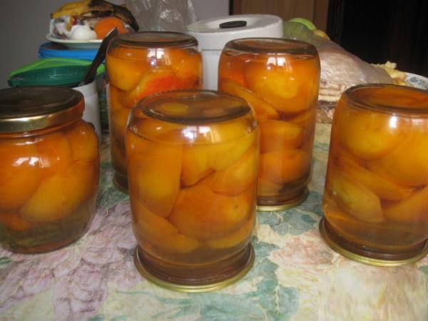 Абрикосы в сиропе на зиму. Абрикосы в сиропе. Абрикосы в сиропе. Абрикосы в сиропе. Абрикосы сиропе рецепт.