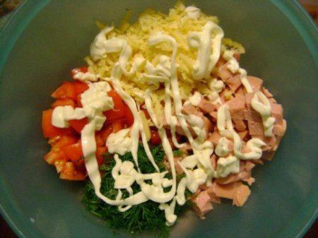 ГОРЯЧИЕ БУТЕРБРОДЫ С СОСИСКАМИ ИЛИ "МИНИ-ПИЦЦЫ" В МУЛЬТИВАРКЕ! 