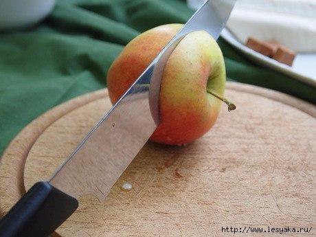 Кулинарный шедевр - яблоко в тесте