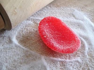 Сладкие розочки из мармеладок. Мастер-классы (20) (400x300, 137Kb)