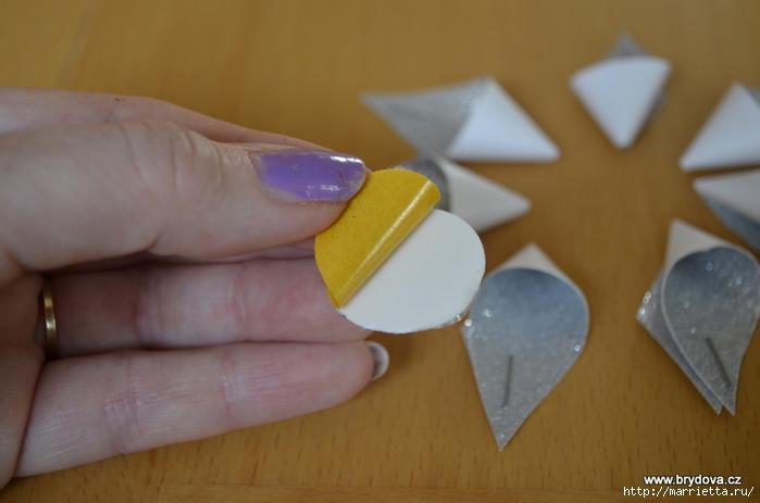 Рождественские звездочки из бумаги. Подвески для елочки (10) (700x463, 173Kb)