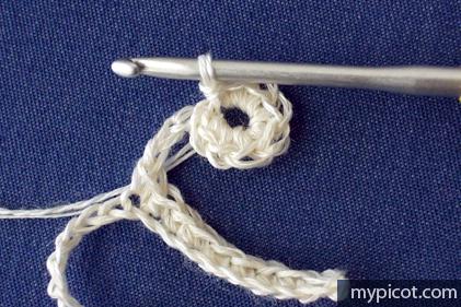 3937411_129058846_2d (421x281, 216Kb)