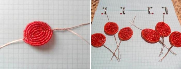 Лепестки розы из биера