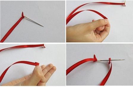 Чтобы сделать узелок, нужно конец иголки вставить в конец ленты и протянуть последнюю через ушко иголки.
