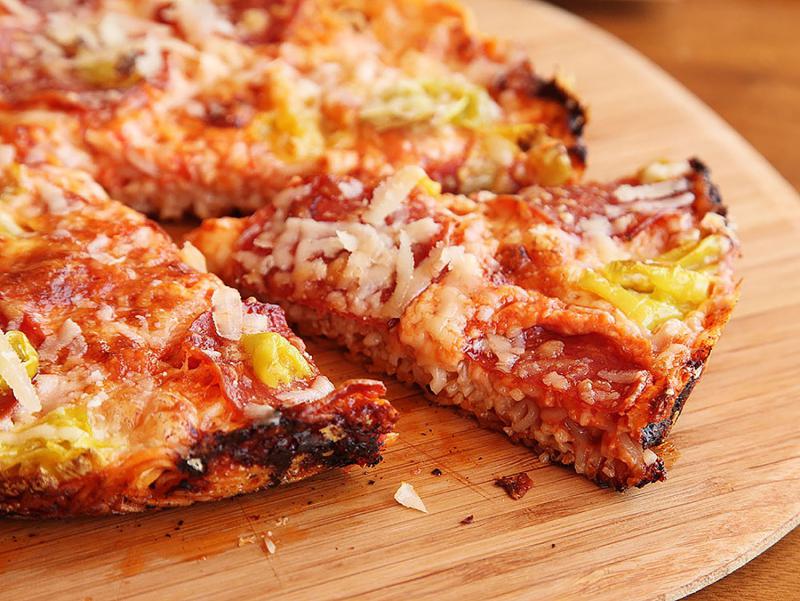 Пицца для студентов и холостяков - быстро, просто и вкусно!