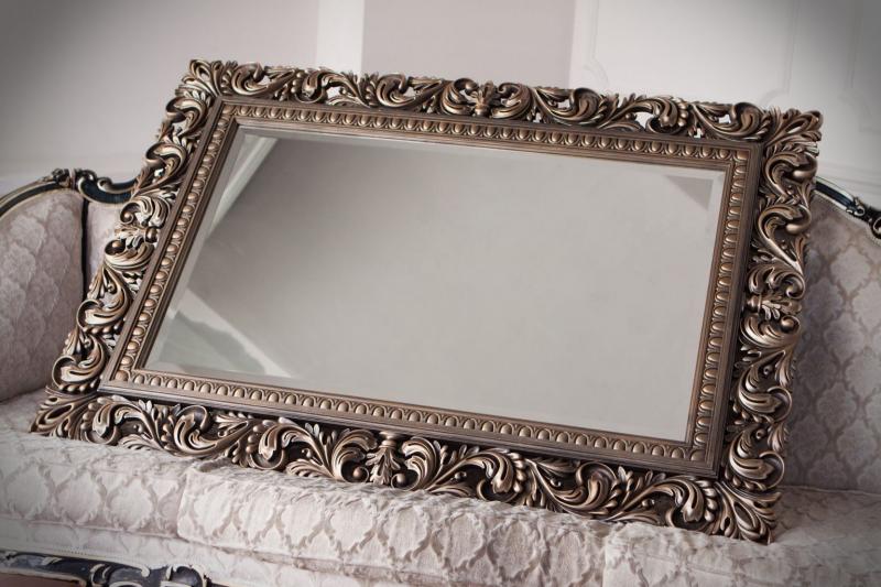 Рамка для зеркала или картины из потолочного плинтуса